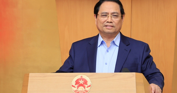 Thủ tướng: Nghiên cứu nâng hạn mức thu nhập người mua NƠXH lên 25-27 triệu/tháng