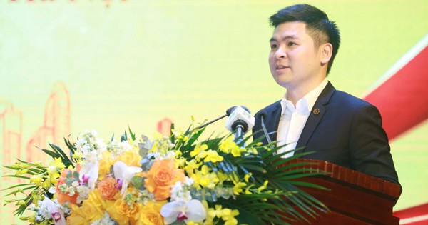 Lần đầu tiếp xúc cử tri vận động bầu cử đại biểu HĐND Hà Nội, Phó Chủ tịch T&T Đỗ Vinh Quang nói gì?