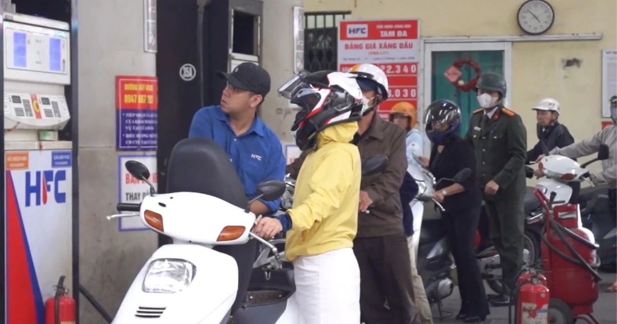 Phó Thủ tướng: Không để đứt gãy nguồn cung xăng dầu trong mọi tình huống