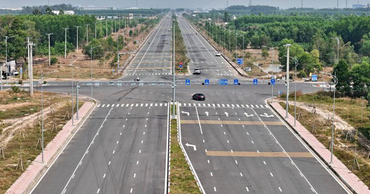 Chủ tịch tỉnh Đồng Nai yêu cầu xử lý nghiêm các trường hợp né tránh trách nhiệm làm chậm GPMB tuyến đường kết nối với sân bay Long Thành