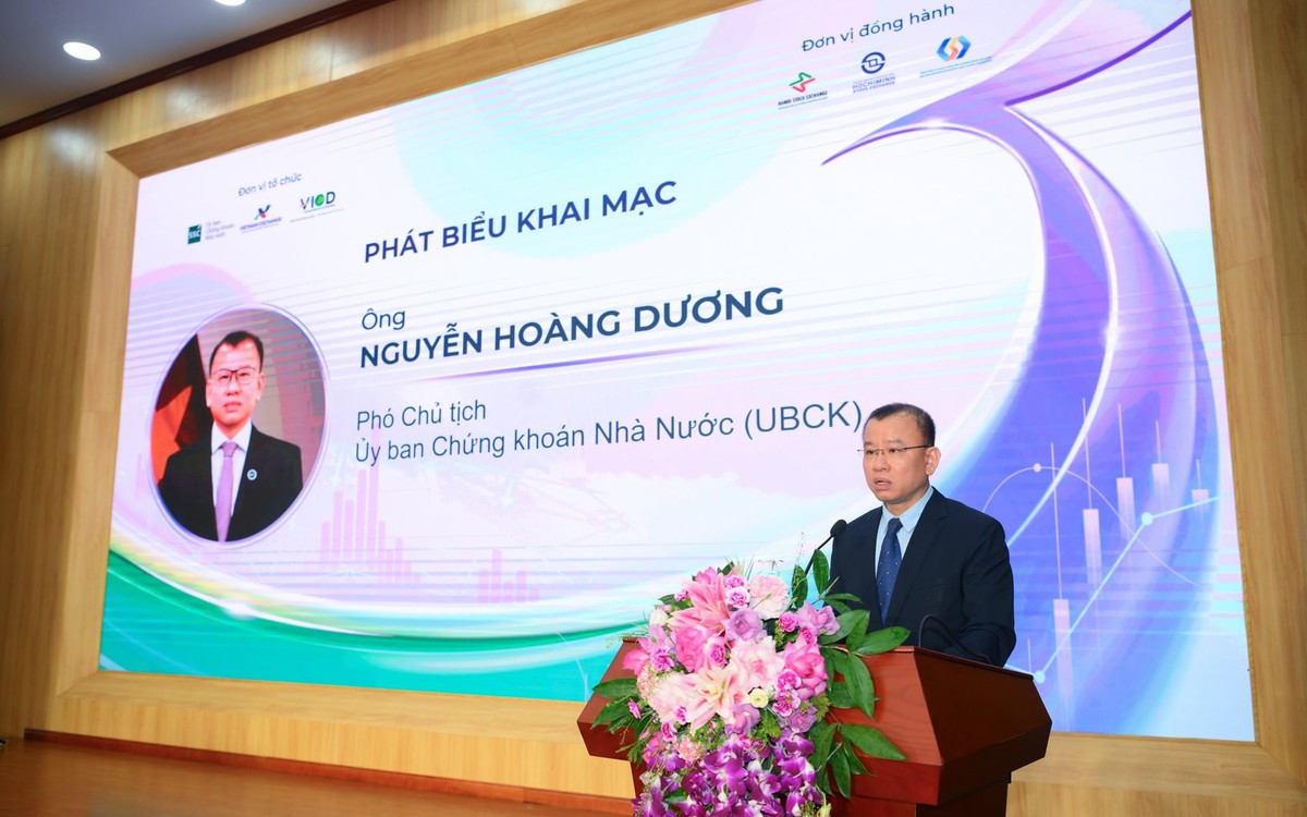 Phó Chủ tịch UBCKNN Nguyễn Hoàng Dương: "Đại hội đồng cổ đông không chỉ là nghĩa vụ cần hoàn thành, mà là cơ hội để xây dựng lòng tin và truyền tải tầm nhìn"