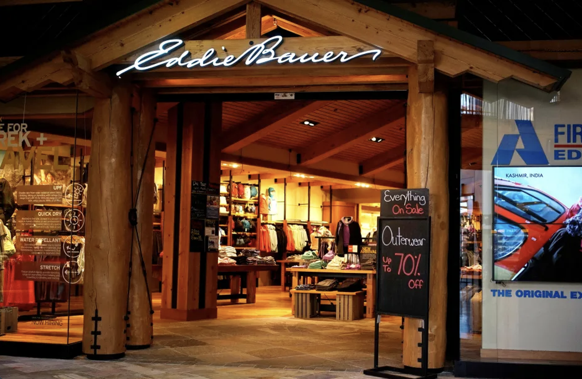 Thương hiệu thời trang nổi tiếng hơn 100 năm tuổi bất ngờ tuyên bố phá sản, 174 cửa hàng đồng loạt đóng cửa