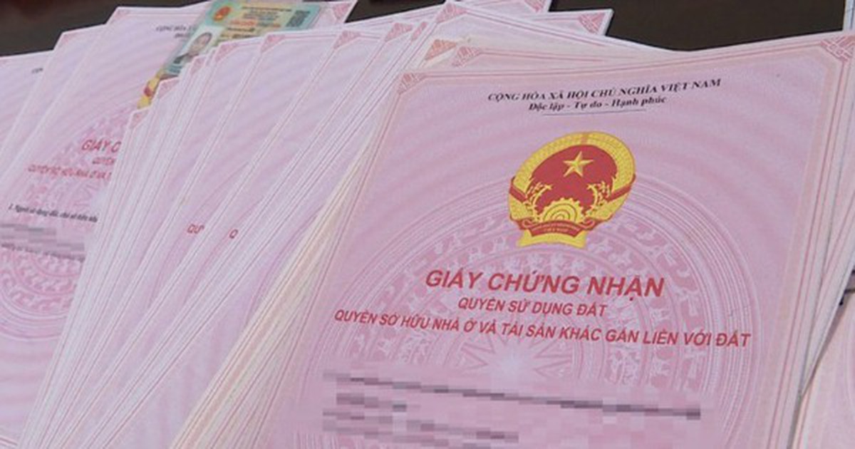 Bán đất bằng giấy viết tay từ 36 năm trước, giờ người mua mới đi làm sổ đỏ, người bán có phải nộp thuế thu nhập cá nhân?