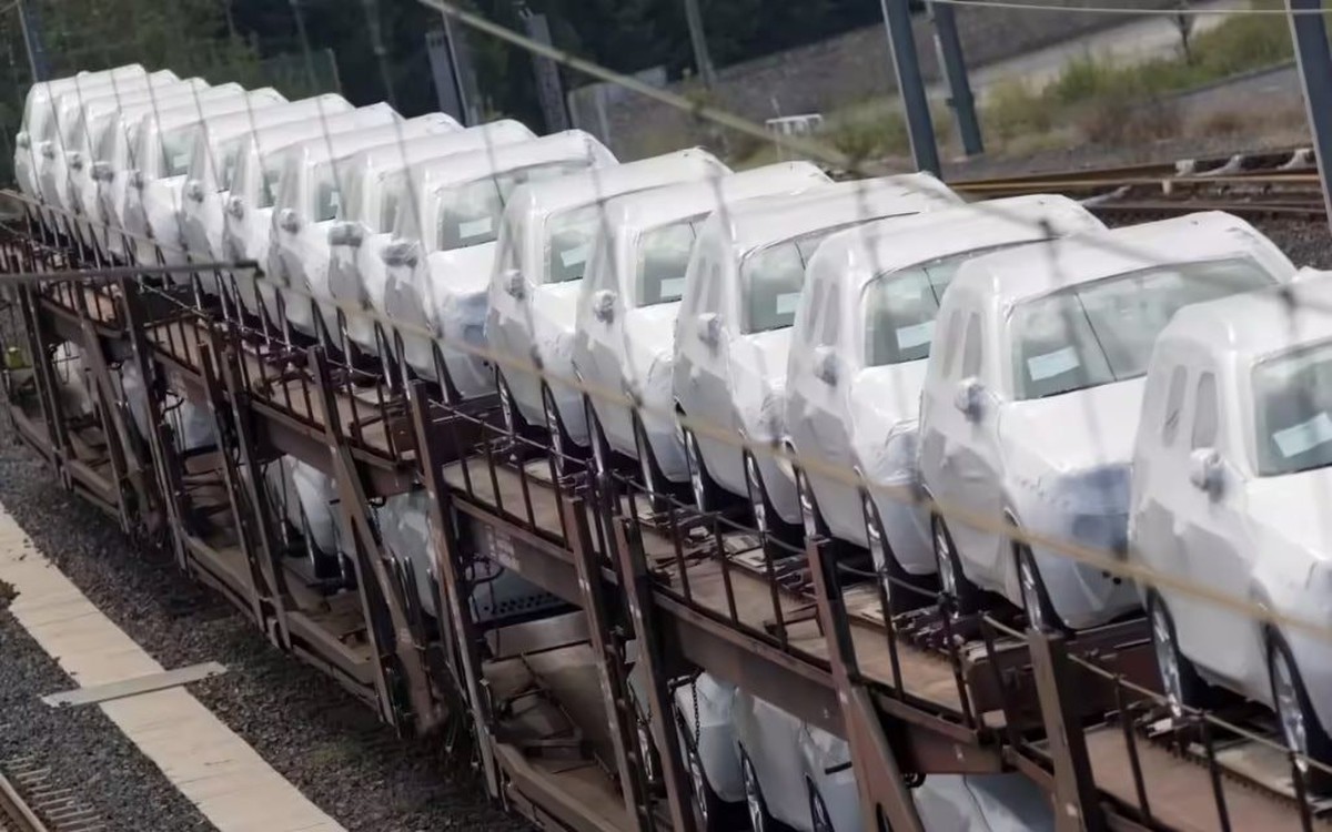 Căng thẳng Trung Đông khiến 4.000 container hàng hóa của quốc gia này 'đắp chiếu' tại cảng