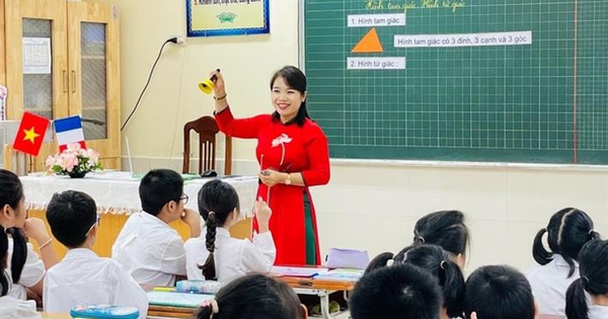 Giáo viên dạy thêm trong trường được trả 700.000 đồng/buổi, tính thuế thu nhập cá nhân ra sao? Cơ quan Thuế giải đáp