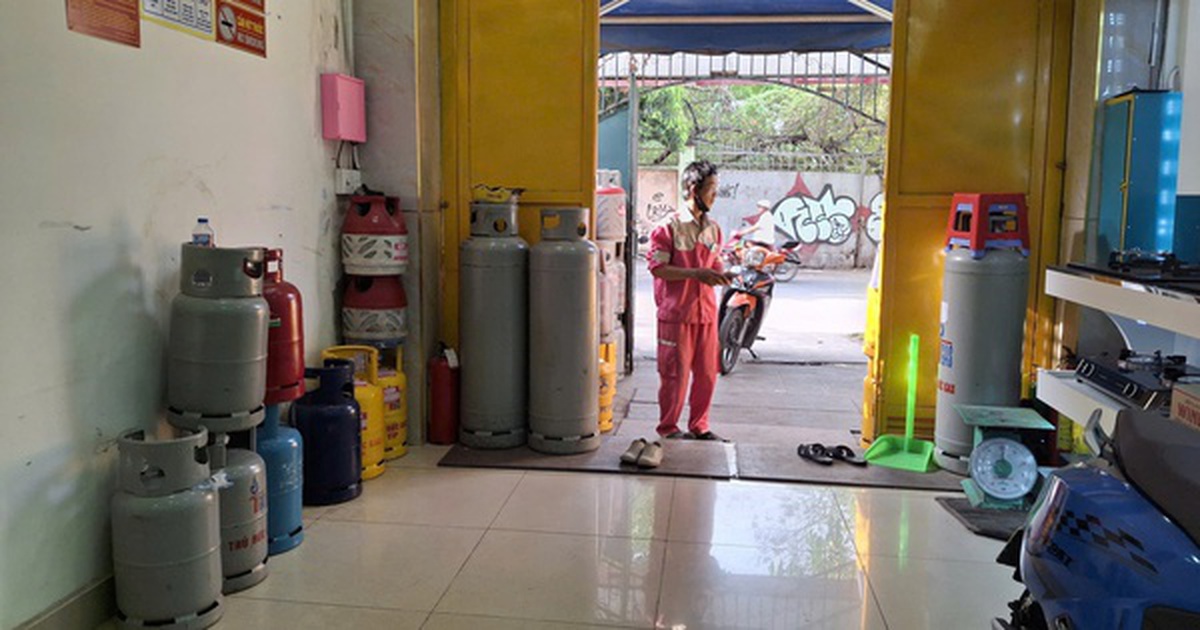 Thị trường gas loạn giá, chủ đại lý đứng ngồi không yên