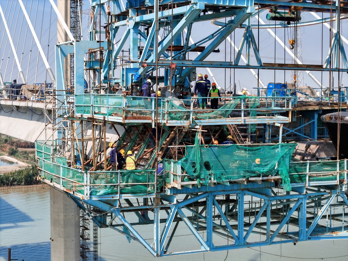 'Nút thắt' cuối cao tốc Bến Lức - Long Thành tăng tốc về đích