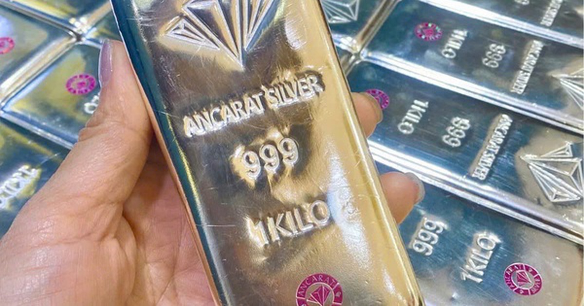 Giá bạc hôm nay 15-3: Thấp nhất 2 tuần, người mua bạc dịp Thần Tài lỗ nặng