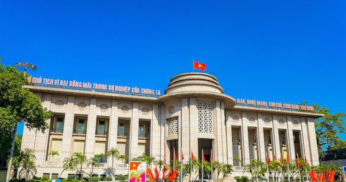 Tín dụng tăng chậm dù thanh khoản dồi dào: Tín hiệu thận trọng từ phía Nhà điều hành?