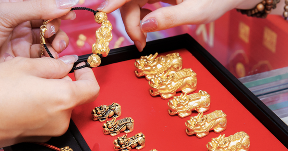 Giá vàng thấp nhất nhiều ngày, chuyên gia nói không hấp dẫn để mua trú ẩn?