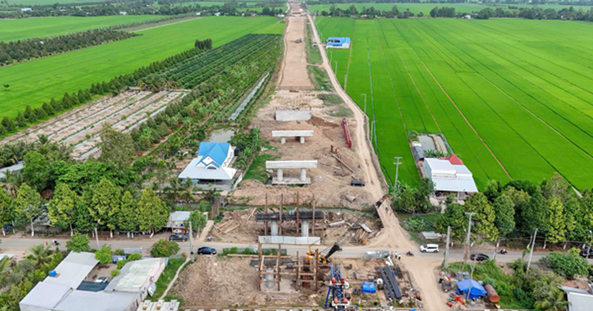 Đẩy nhanh tiến độ nhiều dự án trọng điểm