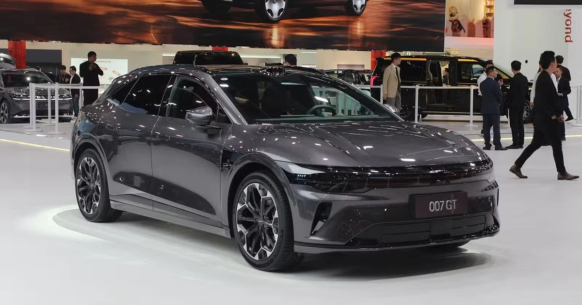 Ngành ô tô điện bắt đầu ‘ngấm đòn’ từ lạm phát AI