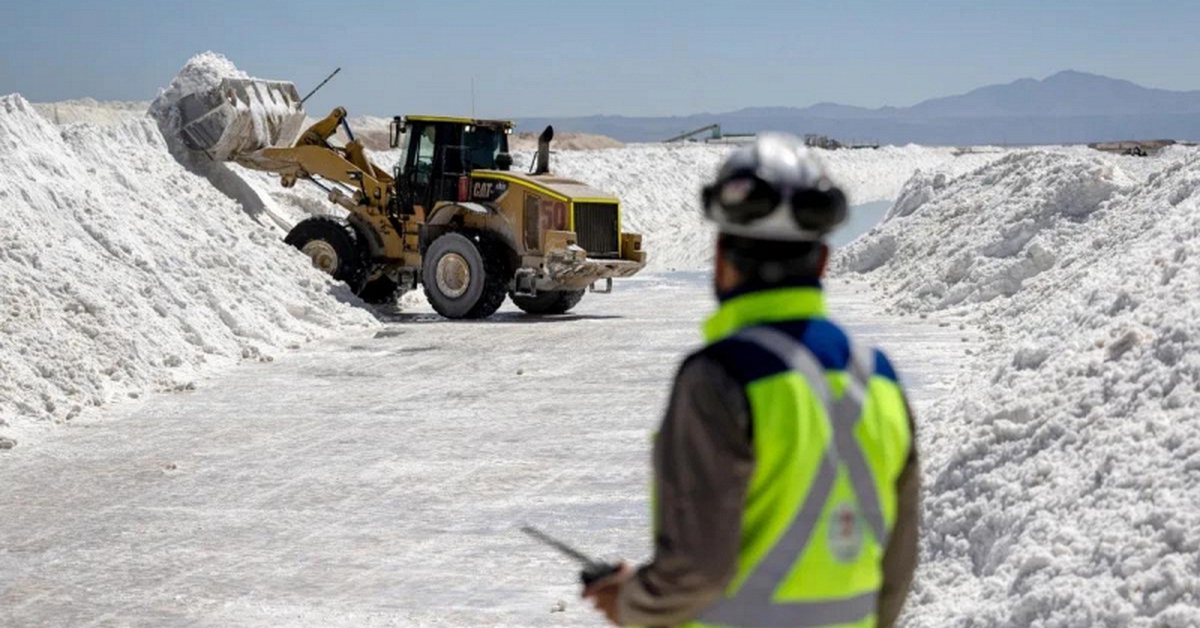 Kho báu trị giá 1.500 tỷ USD nằm trong một ngọn núi lửa cổ đại khiến Mỹ "nửa mừng nửa lo"