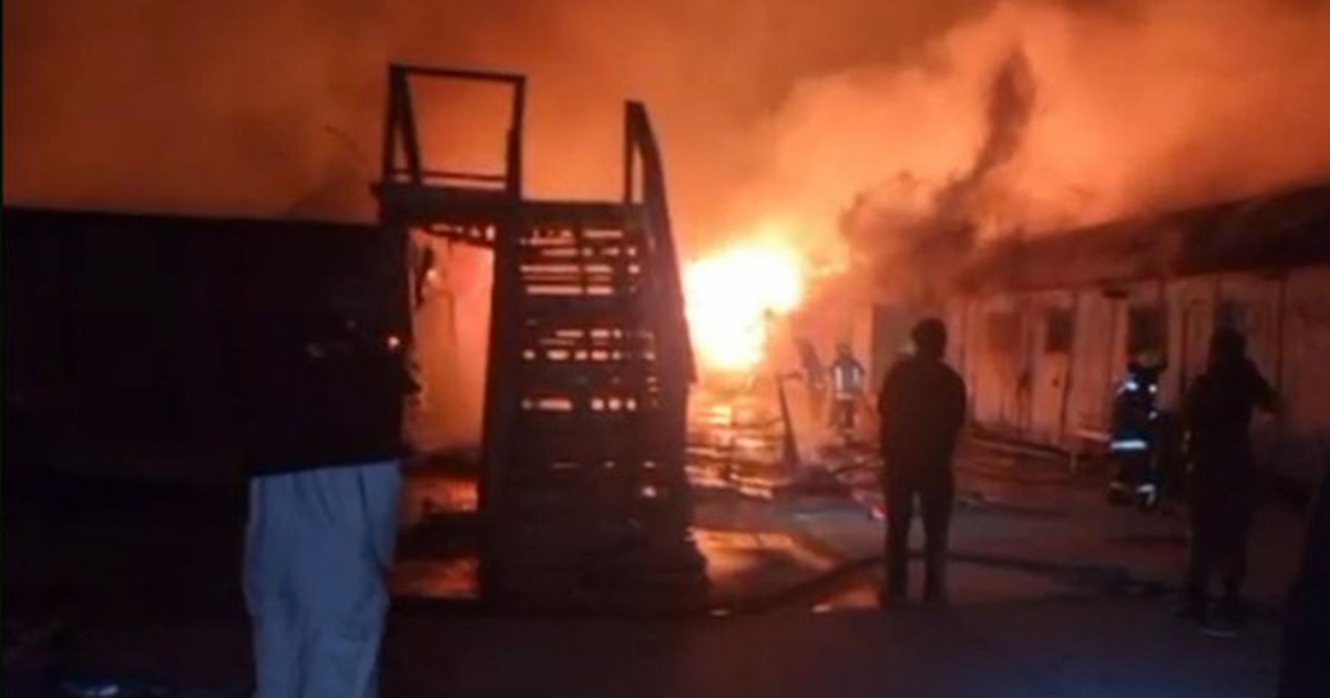 Bệnh viện ở thủ đô Afghanistan hứng không kích, 400 người thiệt mạng