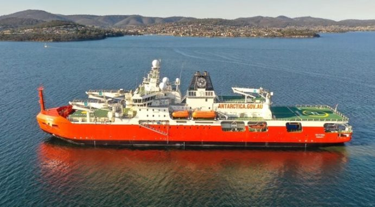 Cuba thiếu nhiên liệu trầm trọng, một tàu chở 730.000 thùng dầu thô bất ngờ tiến đến