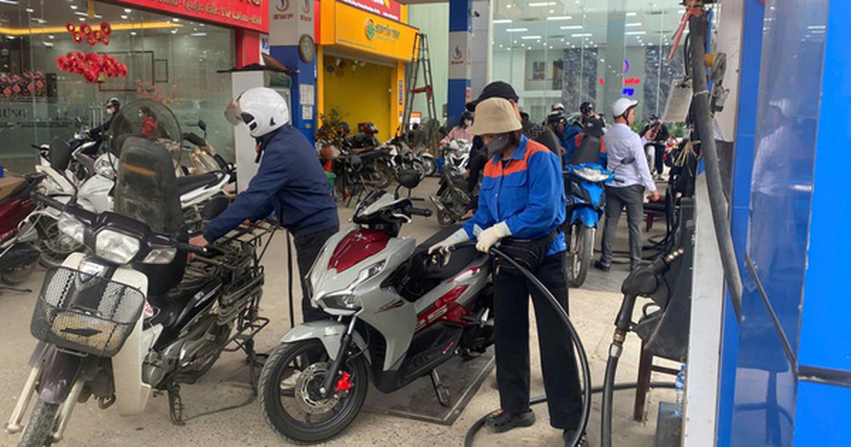 Liên tiếp chi mạnh quỹ Bình ổn giá xăng dầu, số dư còn bao nhiêu?