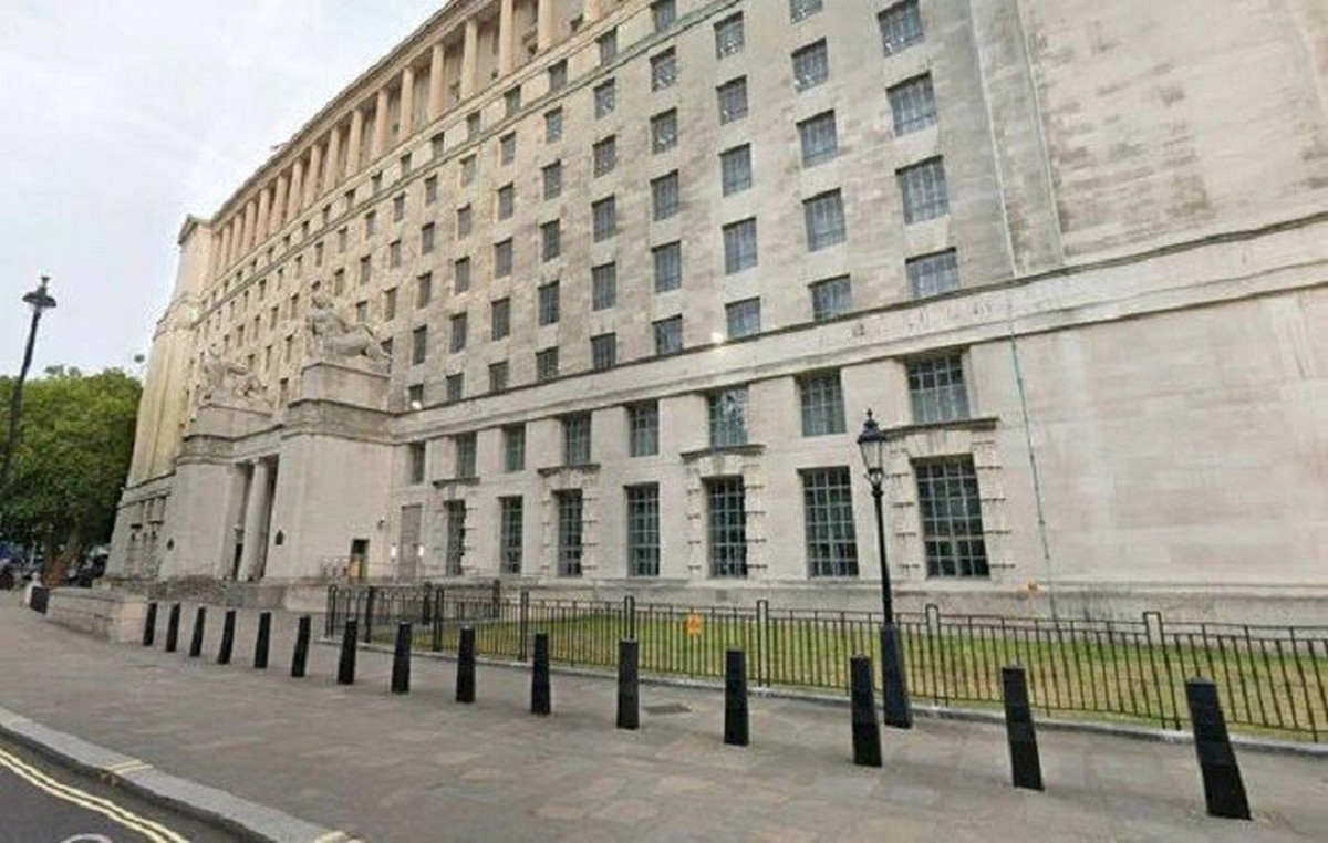 Biết gì về hầm trú ẩn tuyệt mật của Anh?