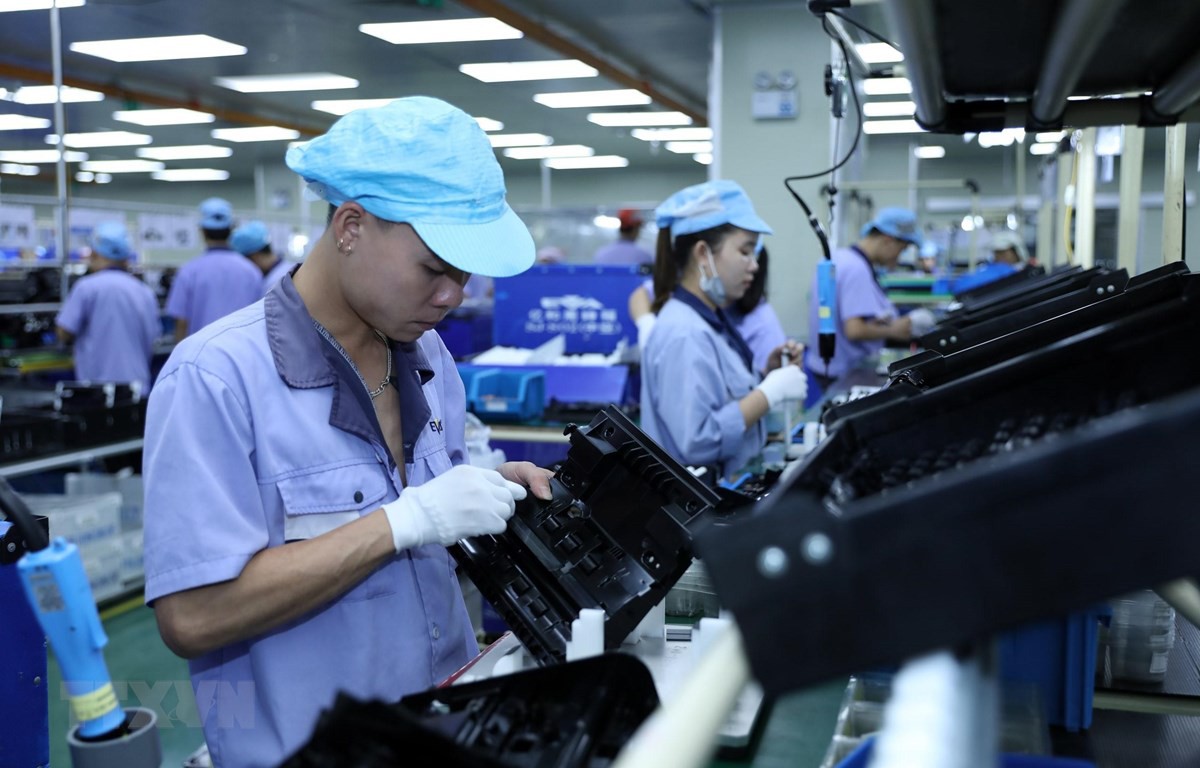 Áp lực vốn cho mục tiêu tăng trưởng 2 con số