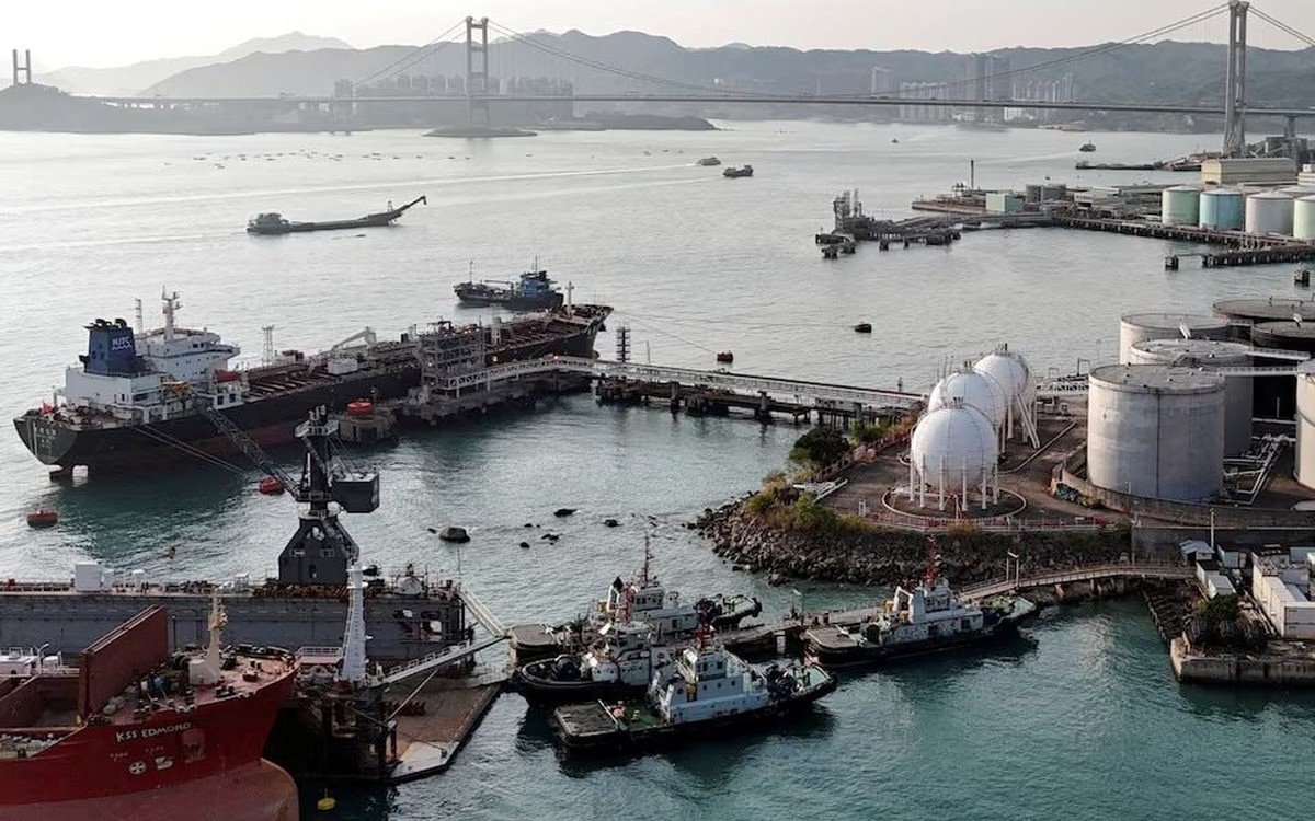 Dầu của quốc gia này đang hot: Ấn Độ và hàng loạt 'đại gia' châu Á tìm cách tranh mua