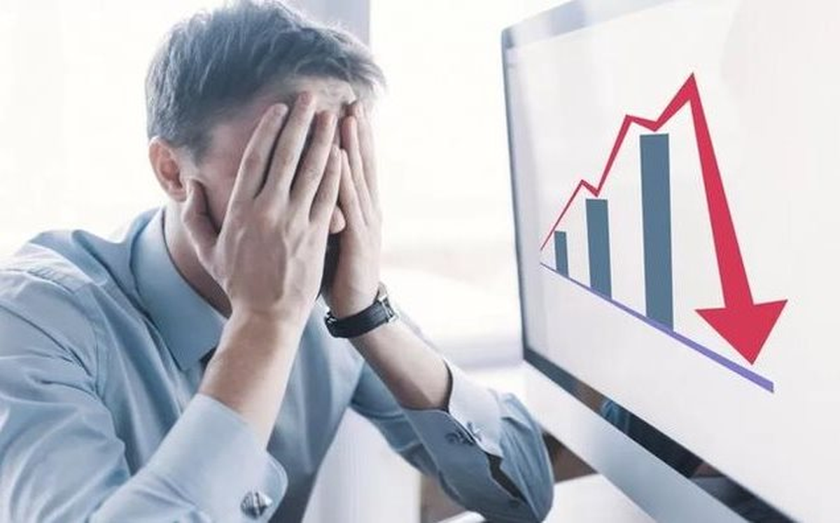 Hai cổ phiếu Bluechips bị khối ngoại “xả” gần 700 tỷ trong ngày VN-Index lao dốc