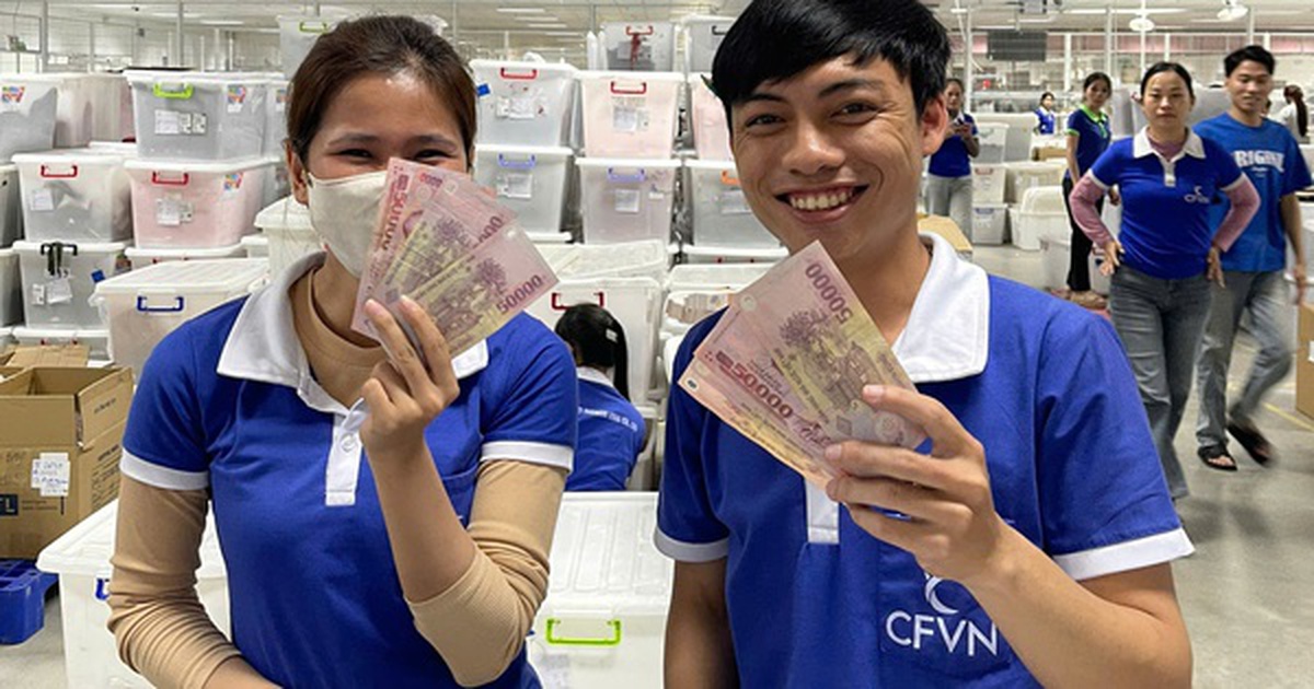 Một doanh nghiệp ở Đà Nẵng hỗ trợ tiền xăng cho 1.000 công nhân