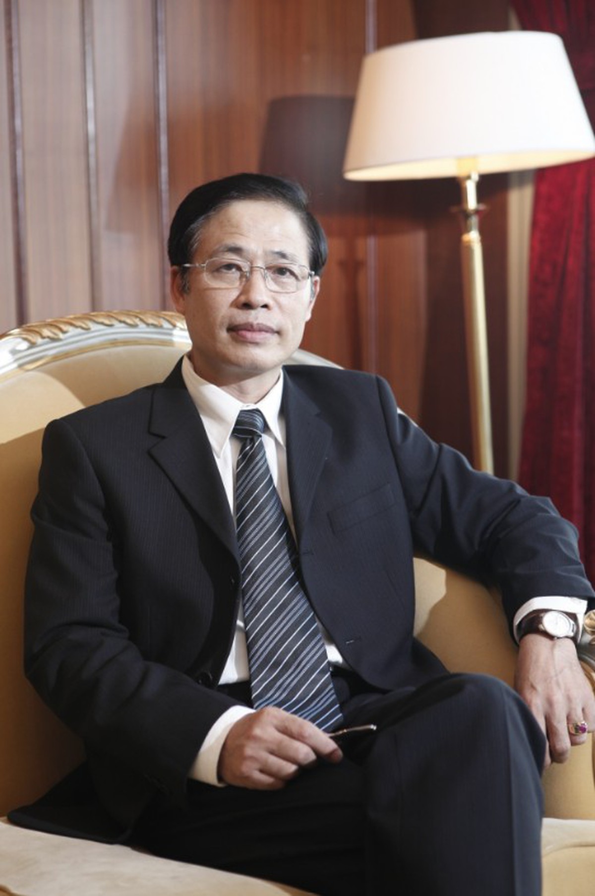 Tổng giám đốc Bảo Tín Minh Châu từng giải thể một công ty