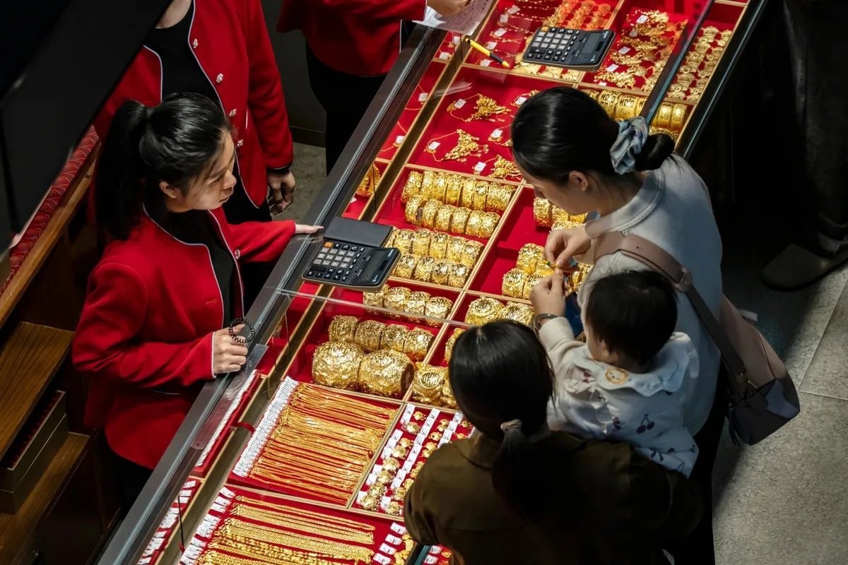 Vàng trên giấy: Cú lừa triệu USD khiến 35.000 người mắc bẫy, trắng tay