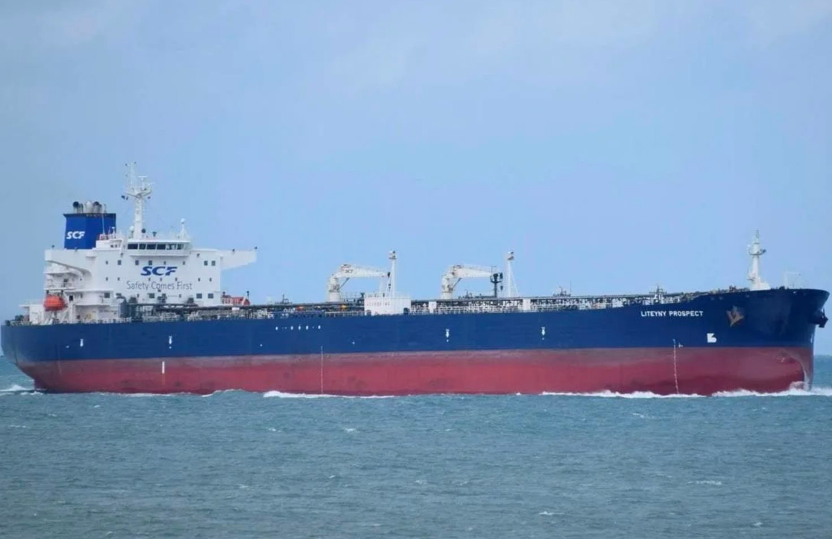 Vừa cho tàu dầu Nga đến Cuba ngạo nghễ đi qua, quốc gia châu Âu tiếp tục ‘đứng nhìn’ một tàu chở 800.000 thùng ung dung di chuyển