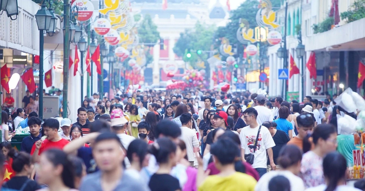 Đề xuất ngày 24/11 hằng năm người lao động được nghỉ làm việc và hưởng nguyên lương