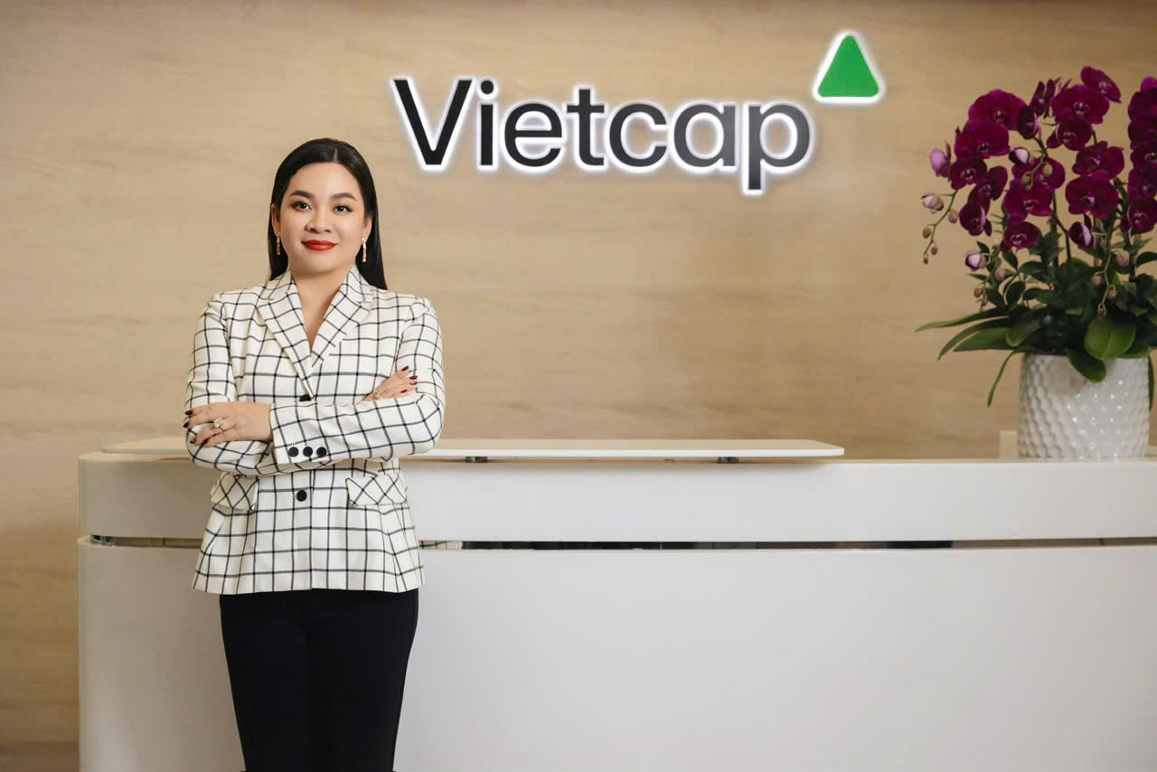Chủ tịch Vietcap Nguyễn Thanh Phượng nêu giải pháp giảm áp lực cho ngành ngân hàng - Ảnh 2