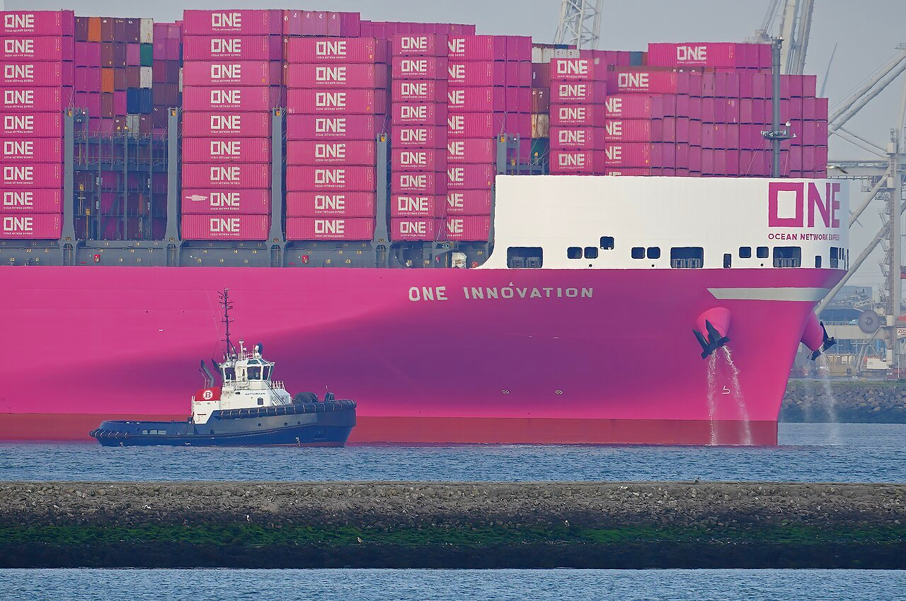 Siêu tàu lớn nhất thế giới phá vỡ kỷ lục lịch sử: Rung chuyển ngành vận tải biển toàn cầu - Ảnh 3