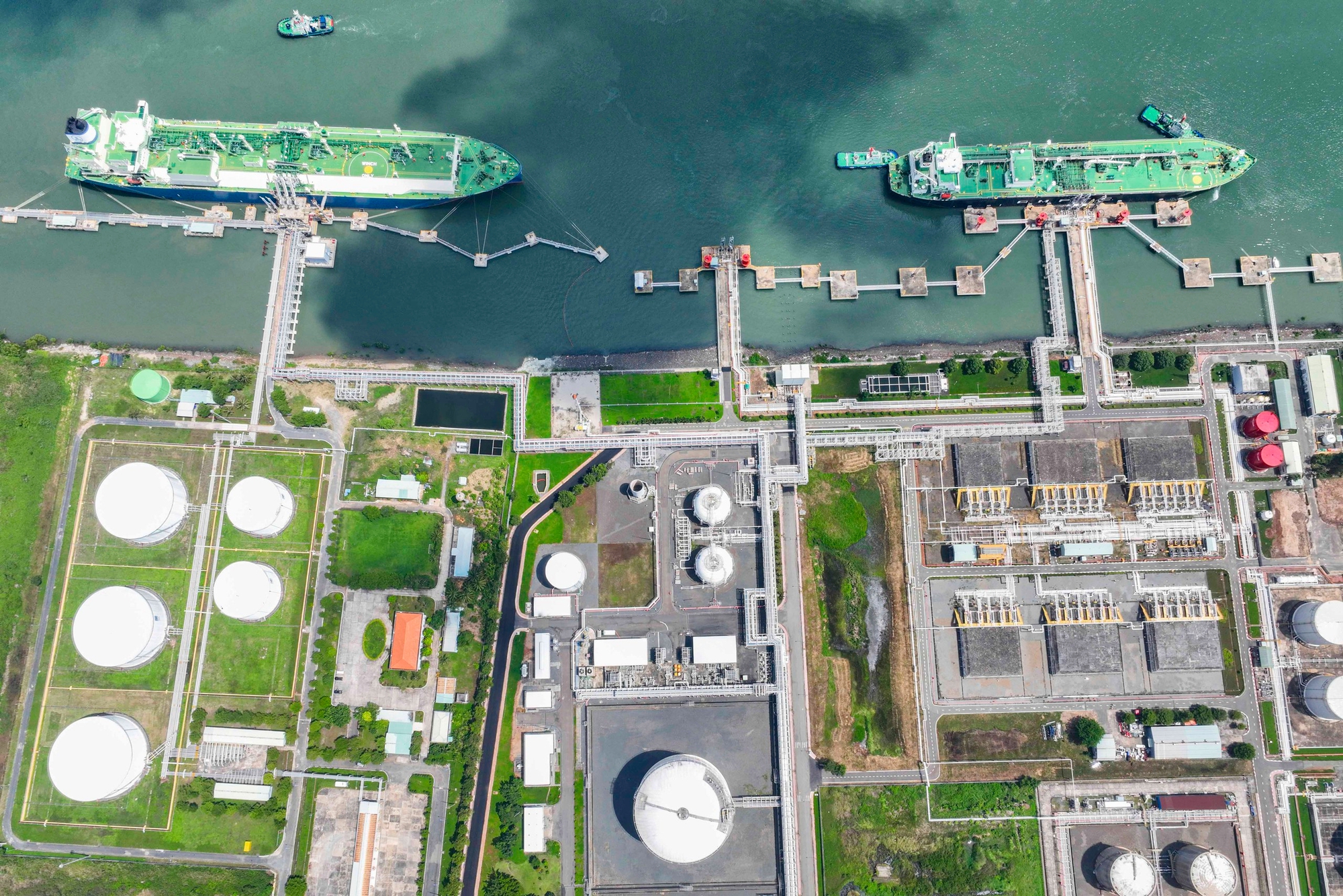 Kho cảng LNG lớn nhất Việt Nam sắp nhận gần 9.000 tỷ, trang bị công nghệ chưa từng có - Ảnh 2