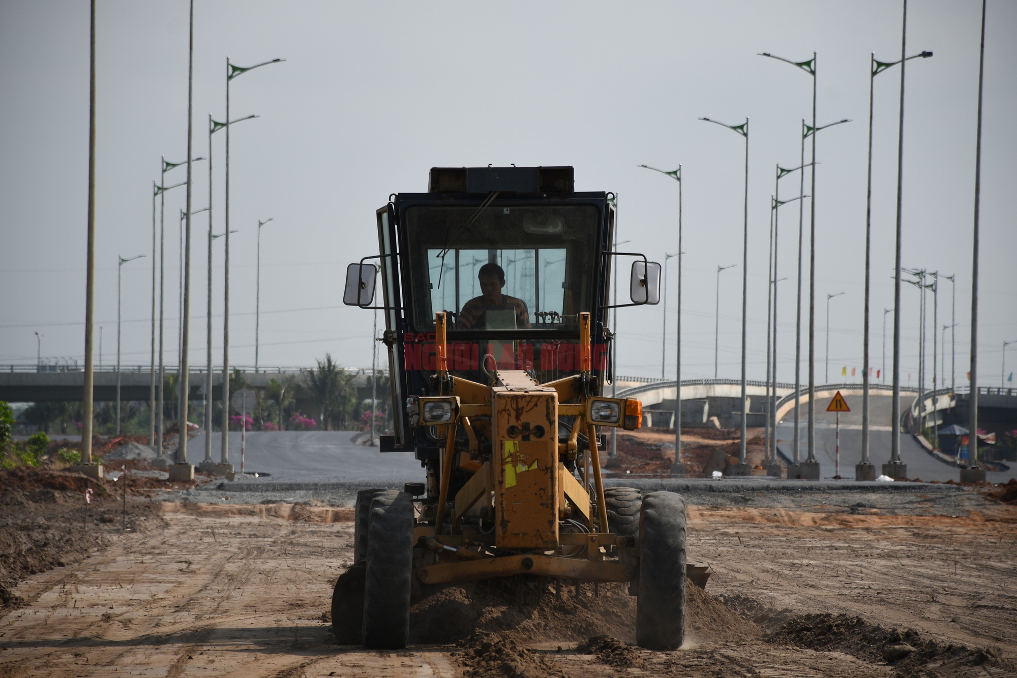 Cận cảnh 2 tuyến đường kết nối sân bay Long Thành bị tỉnh Đồng Nai ra "tối hậu thư" - Ảnh 6