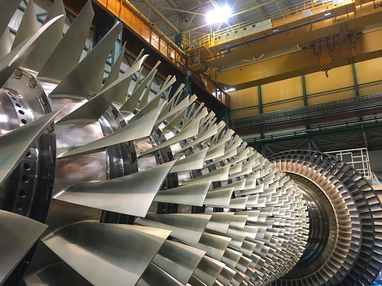 Cỗ máy 220 tấn của Nga mang ý nghĩa sống còn đối với "xứ sở Bạch Dương" - Ảnh 1