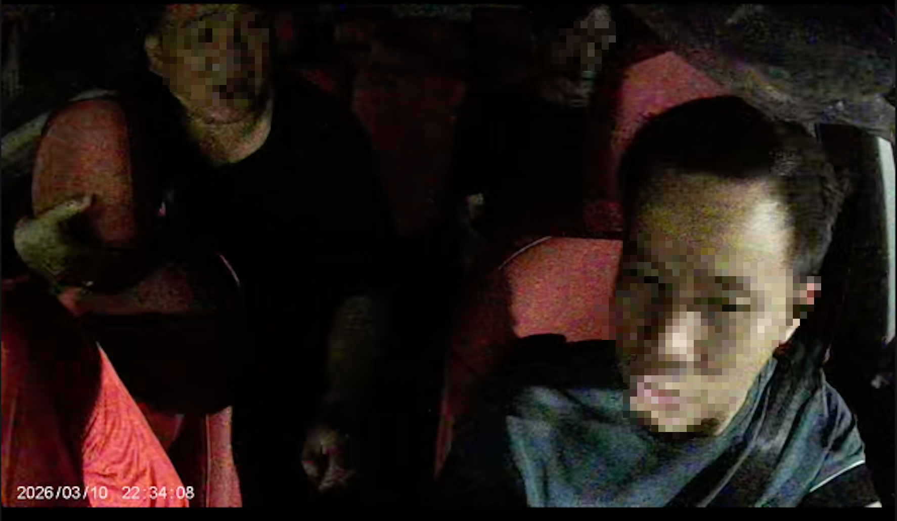 Vụ ồn ào với nhạc sĩ Minh Khang: Tài xế nói gì sau khi bị khóa app? - Ảnh 1