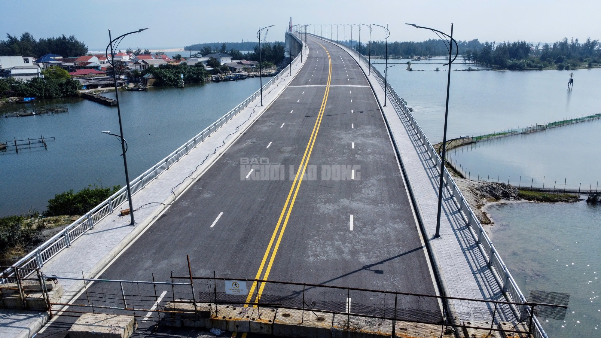 Kế hoạch thông xe cầu vượt cửa biển lớn nhất miền Trung - Ảnh 7