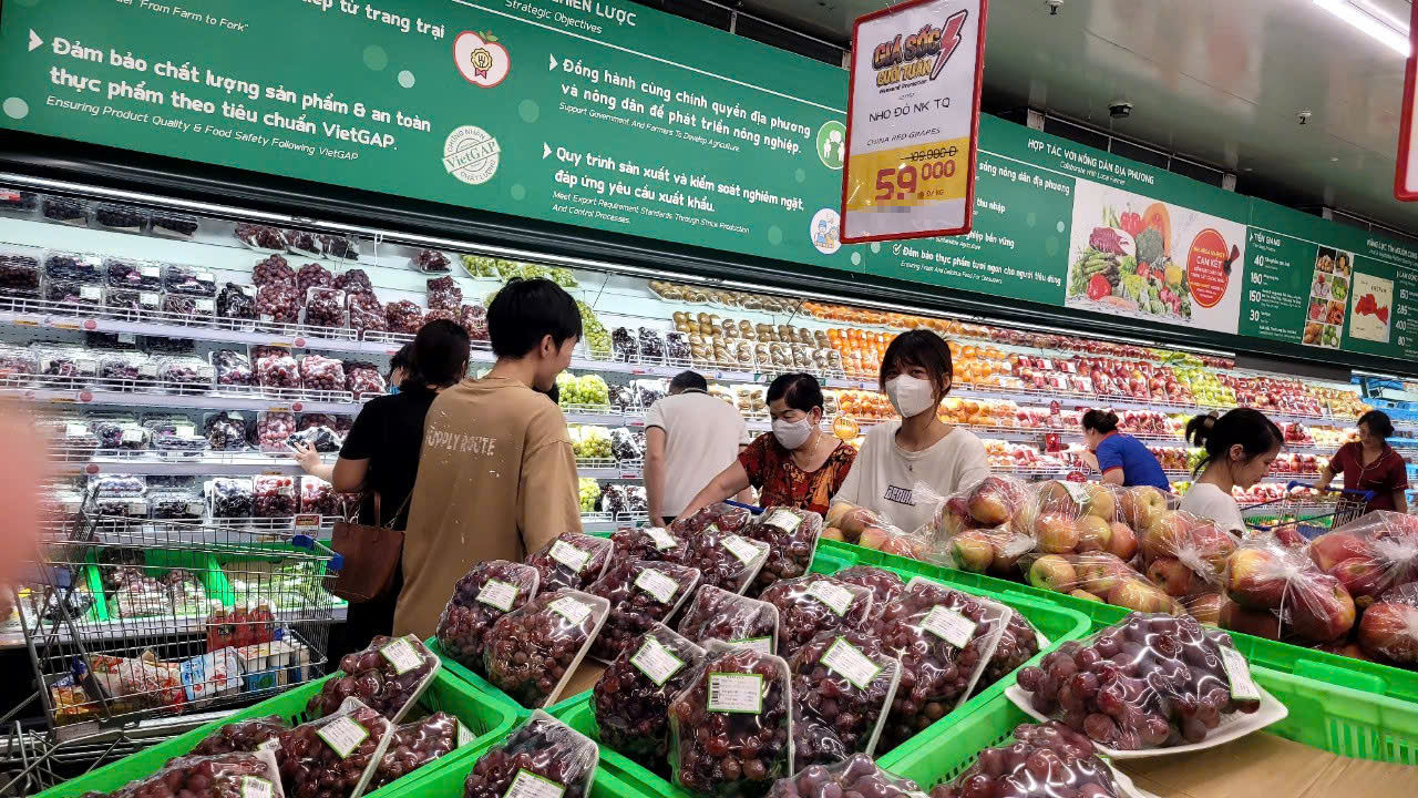 Việt Nam chi hàng trăm triệu USD nhập khẩu nho tươi Trung Quốc - Ảnh 3