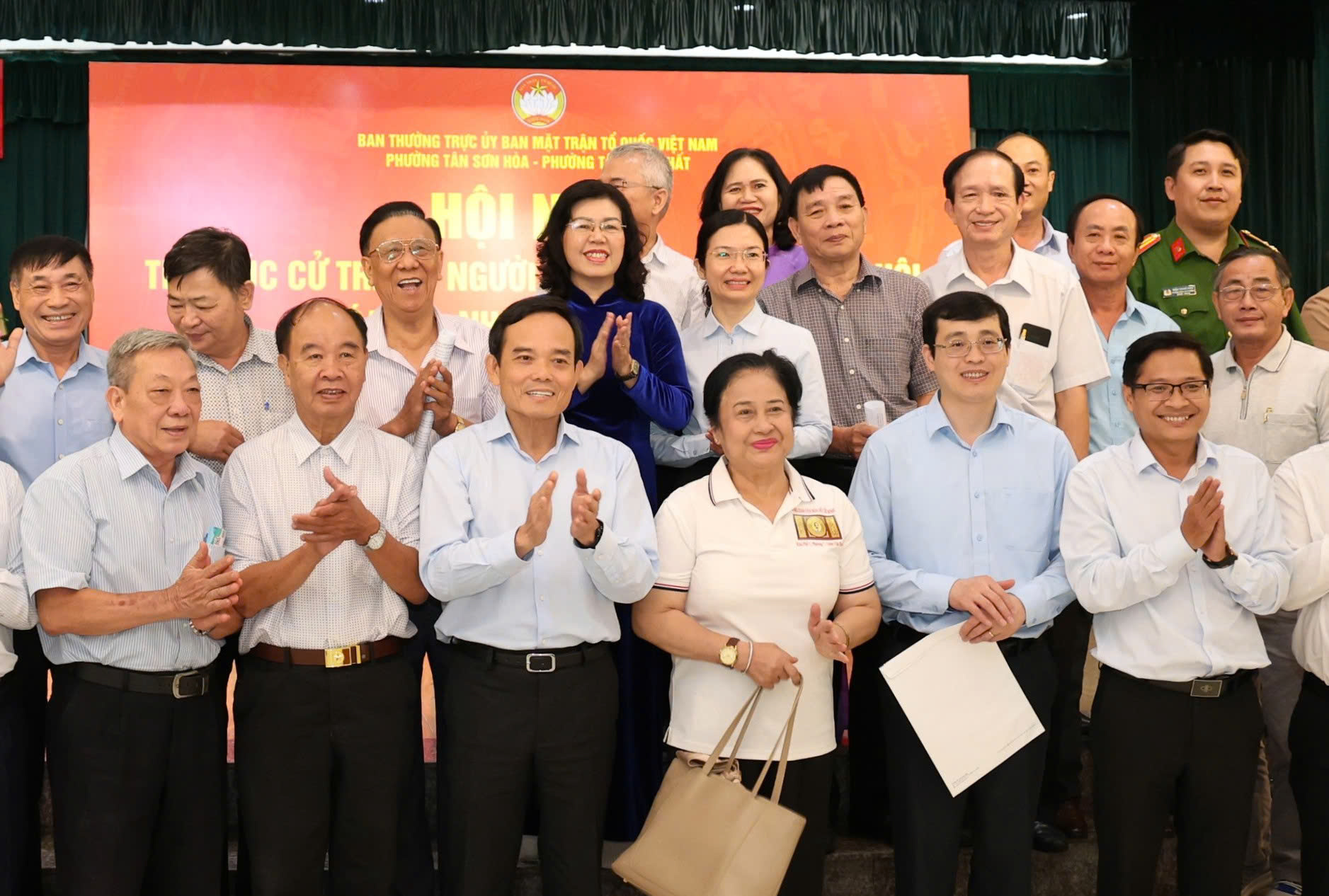 Bí thư Thành ủy TPHCM: Giao thông kết nối sân bay Tân Sơn Nhất rối rắm - Ảnh 4