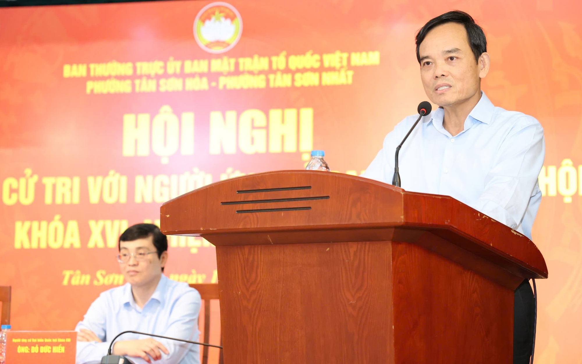 Bí thư Thành ủy TPHCM: Giao thông kết nối sân bay Tân Sơn Nhất rối rắm - Ảnh 3