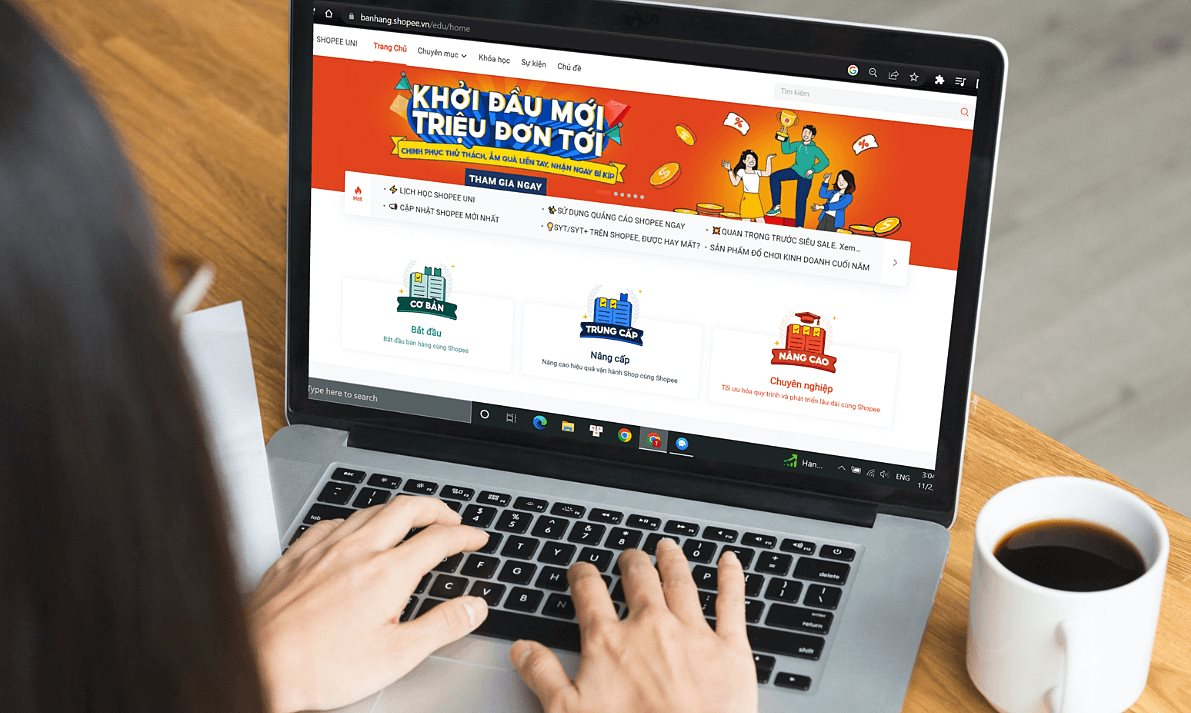Chỉ bán hàng online trên sàn TMĐT, doanh thu dưới 3 tỷ/năm phải kê khai thuế thế nào? Shopee hướng dẫn - Ảnh 1