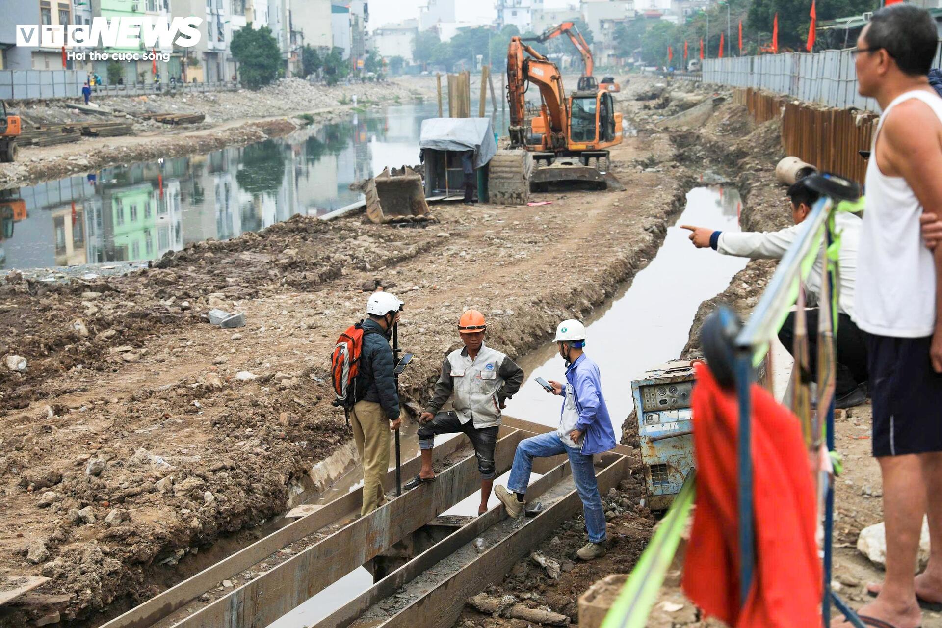 Toàn cảnh công trình cải tạo hạ lưu sông Kim Ngưu gần 700 tỷ đồng sắp cán đích - Ảnh 9