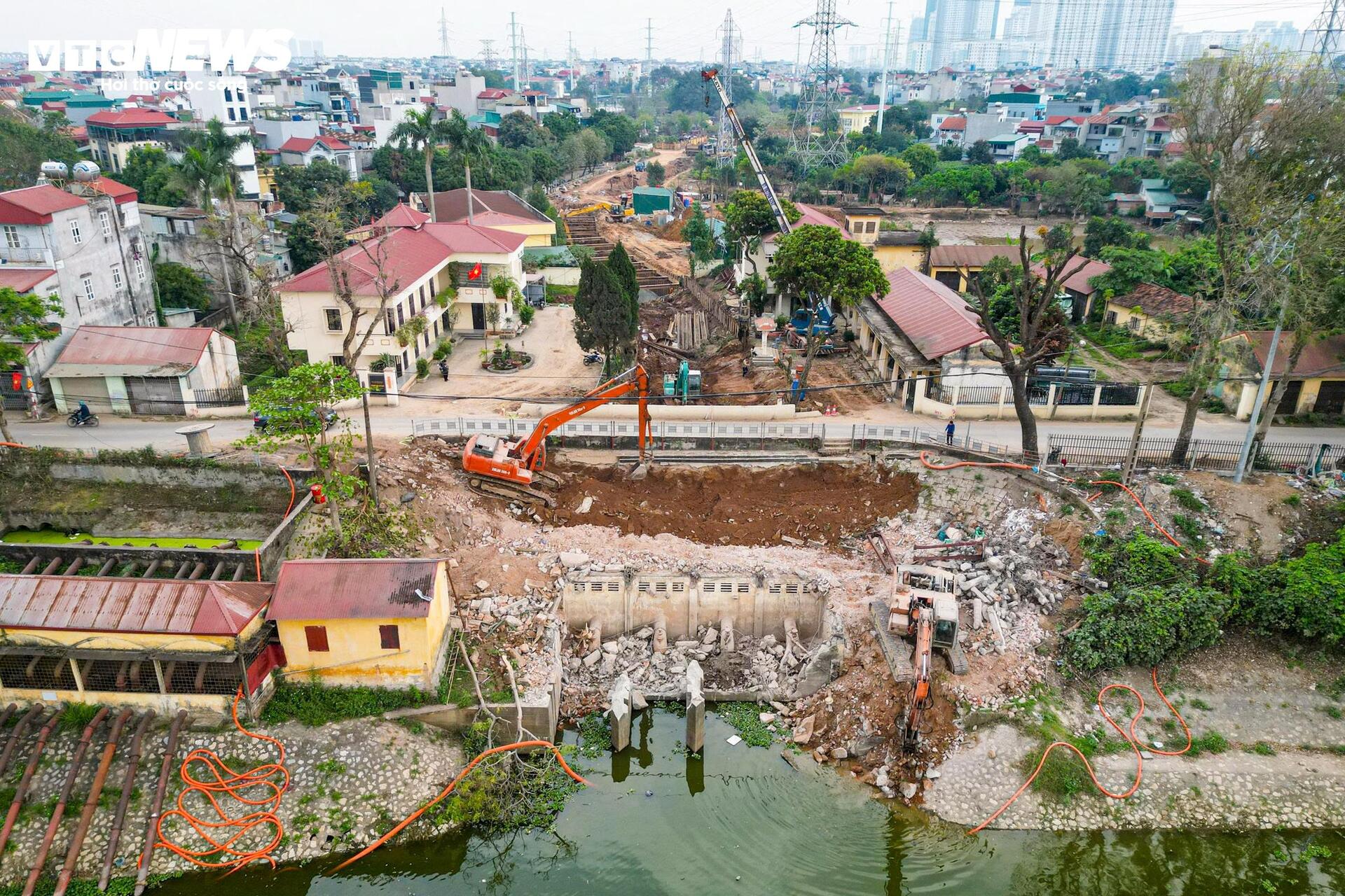 Cận cảnh dự án hơn 920 tỷ đồng chống ngập cho loạt khu đô thị phía Bắc Hà Nội - Ảnh 4