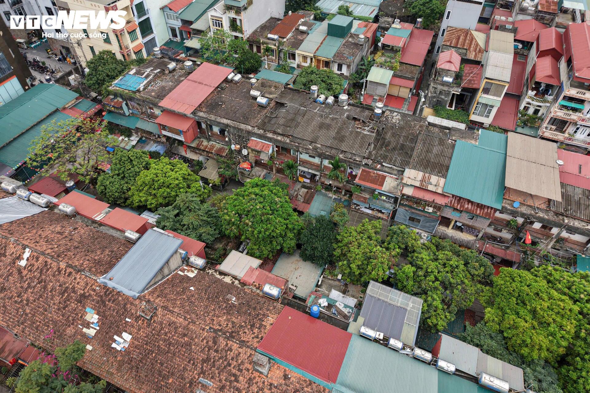 Cận cảnh khu tập thể hơn 40 năm ở Hà Nội sắp được thay bằng 3 tòa nhà 34 tầng - Ảnh 2