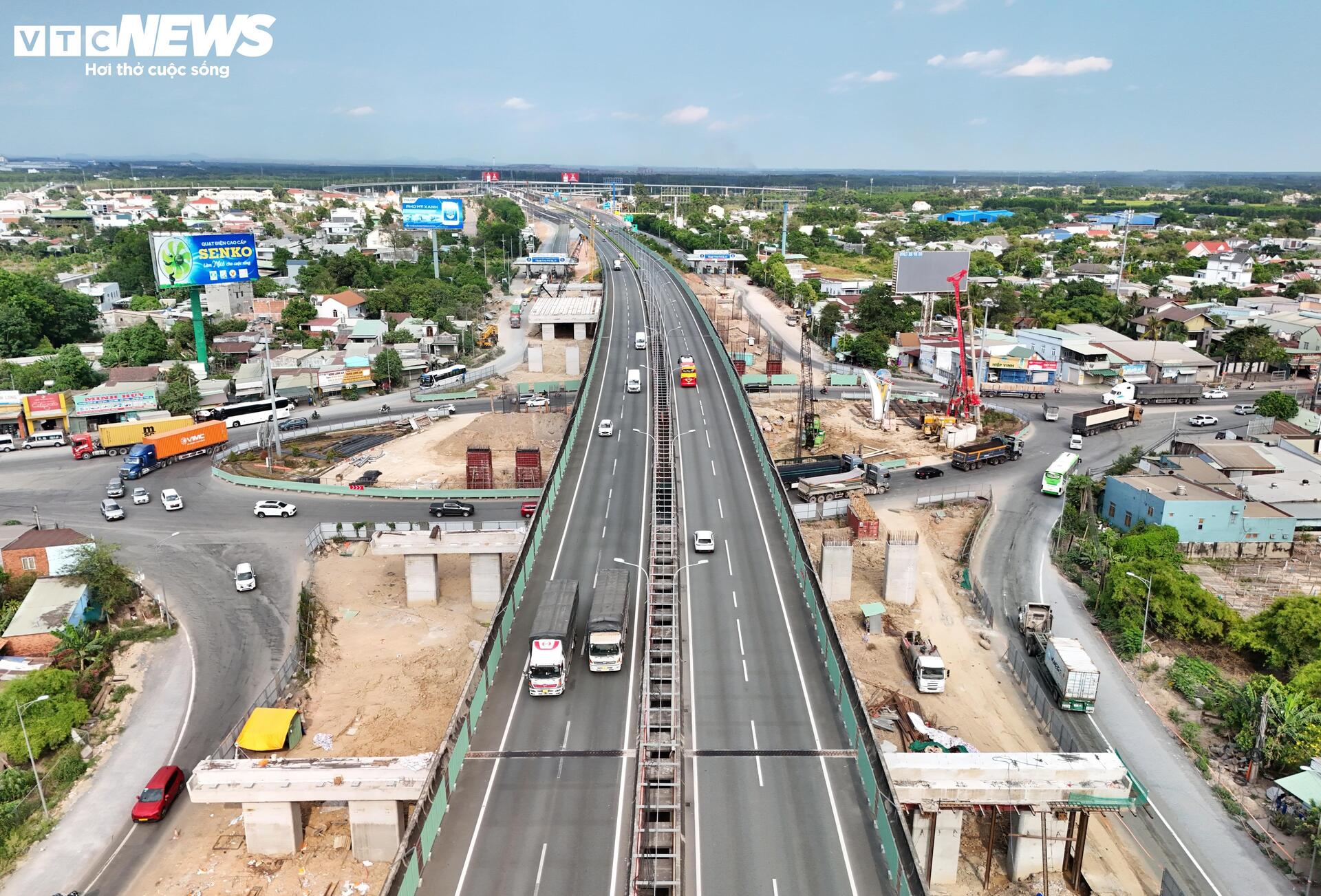 Cận cảnh cao tốc TP.HCM - Long Thành sau hơn nửa năm thi công mở rộng - Ảnh 7