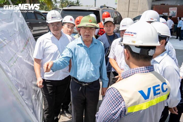Tăng tốc thi công nút giao Tân Vạn Vành đai 3 để kết nối sân bay Long Thành - Ảnh 5