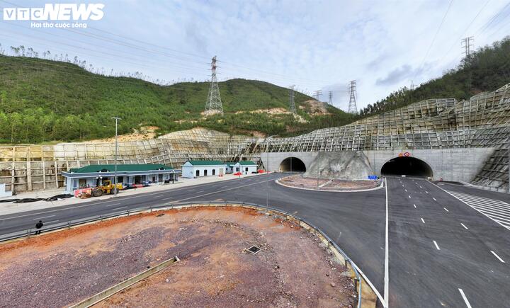 Cận cảnh hơn 200km cao tốc Quảng Ngãi đến Đắk Lắk hoàn thành vẫn 'nằm chờ' - Ảnh 7