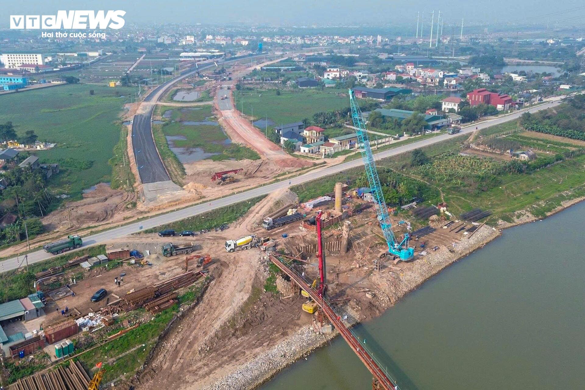 Cầu 4.900 tỷ vượt sông Hồng nối Hà Nội - Hưng Yên đang được thi công ra sao? - Ảnh 11