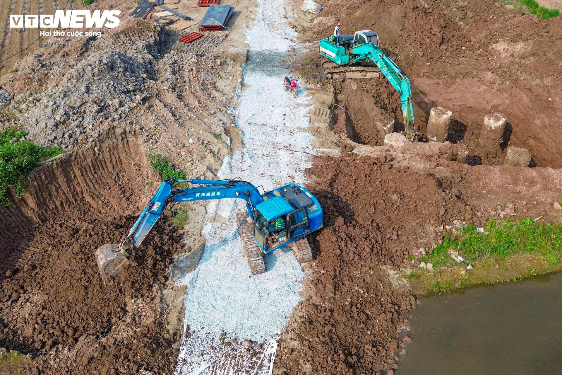 Cầu 4.900 tỷ vượt sông Hồng nối Hà Nội - Hưng Yên đang được thi công ra sao? - Ảnh 7