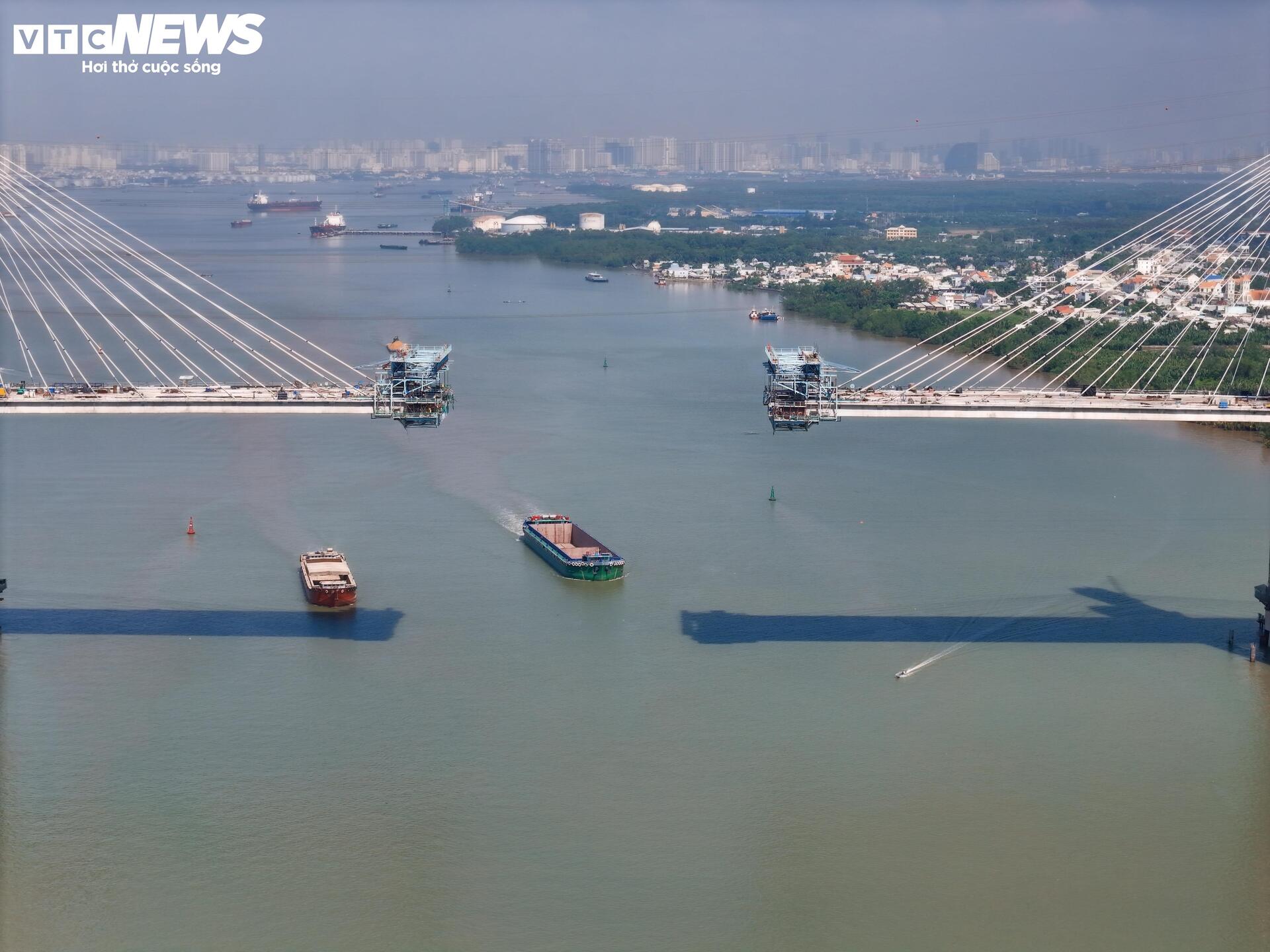 'Nút thắt' cuối cao tốc Bến Lức - Long Thành tăng tốc về đích - Ảnh 9