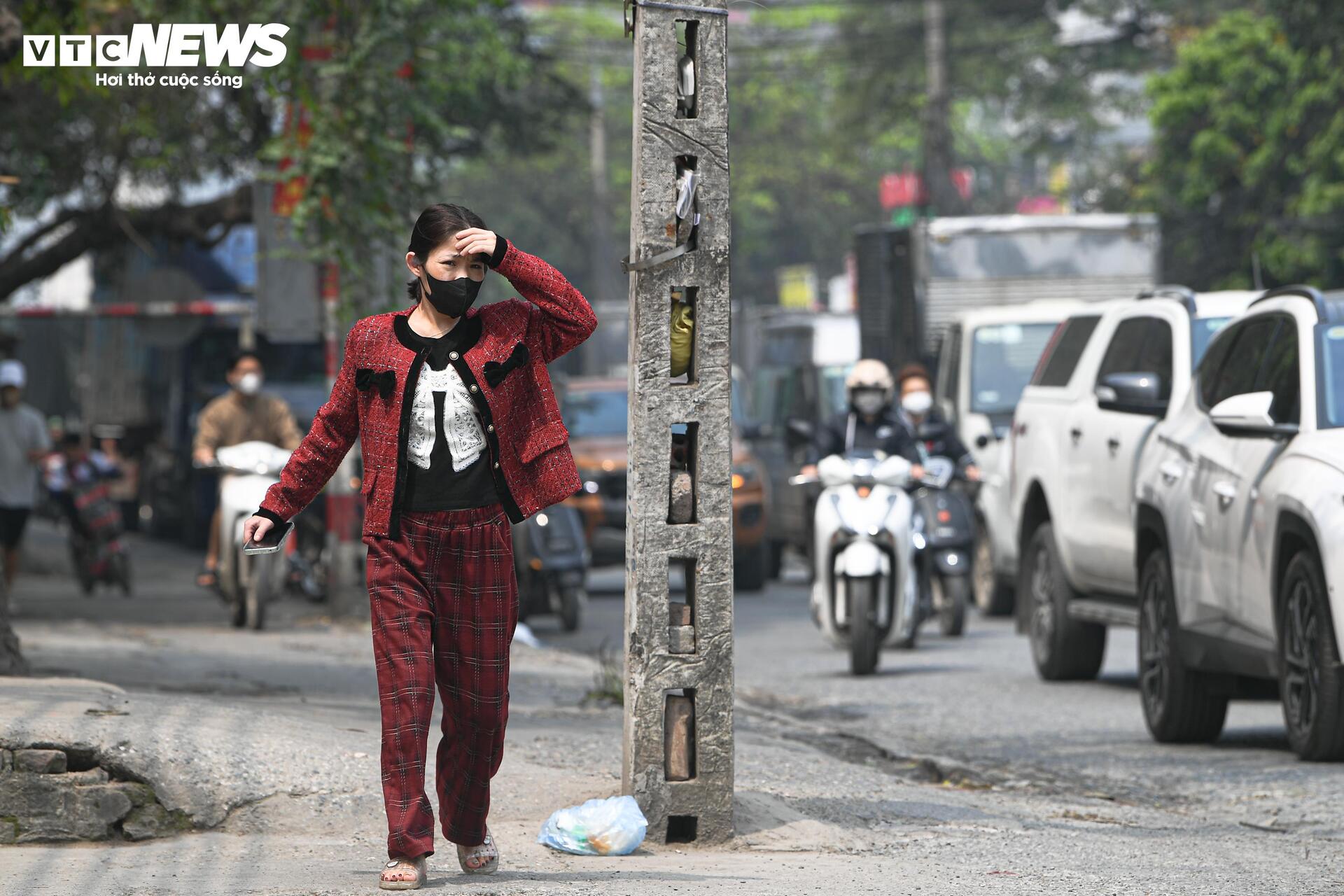 Dự án cầu vượt 'đắp chiếu' nhiều năm trên tuyến đường nghìn tỷ ở Hà Nội - Ảnh 12